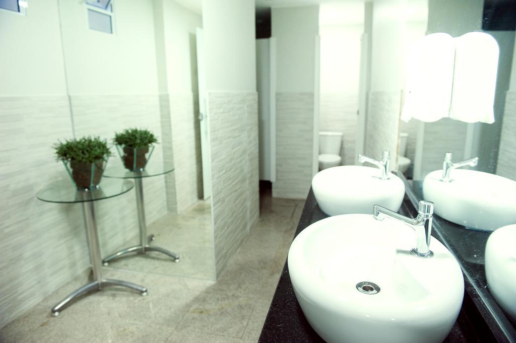Planalto Bittar Hotel E Eventos ブラジリア エクステリア 写真