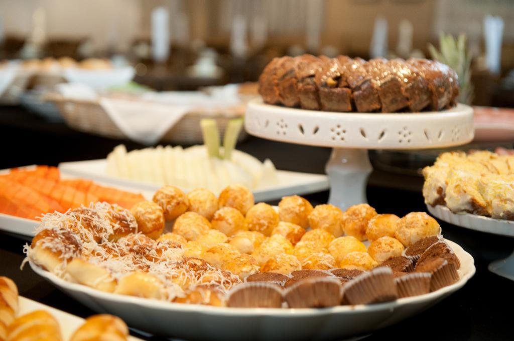 Planalto Bittar Hotel E Eventos ブラジリア エクステリア 写真