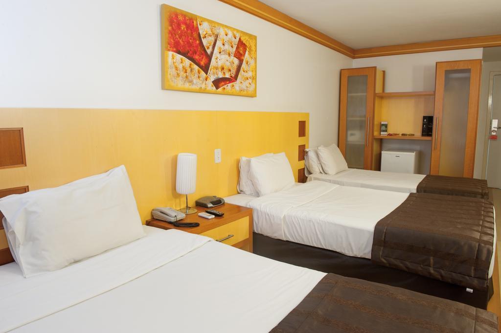 Planalto Bittar Hotel E Eventos ブラジリア エクステリア 写真