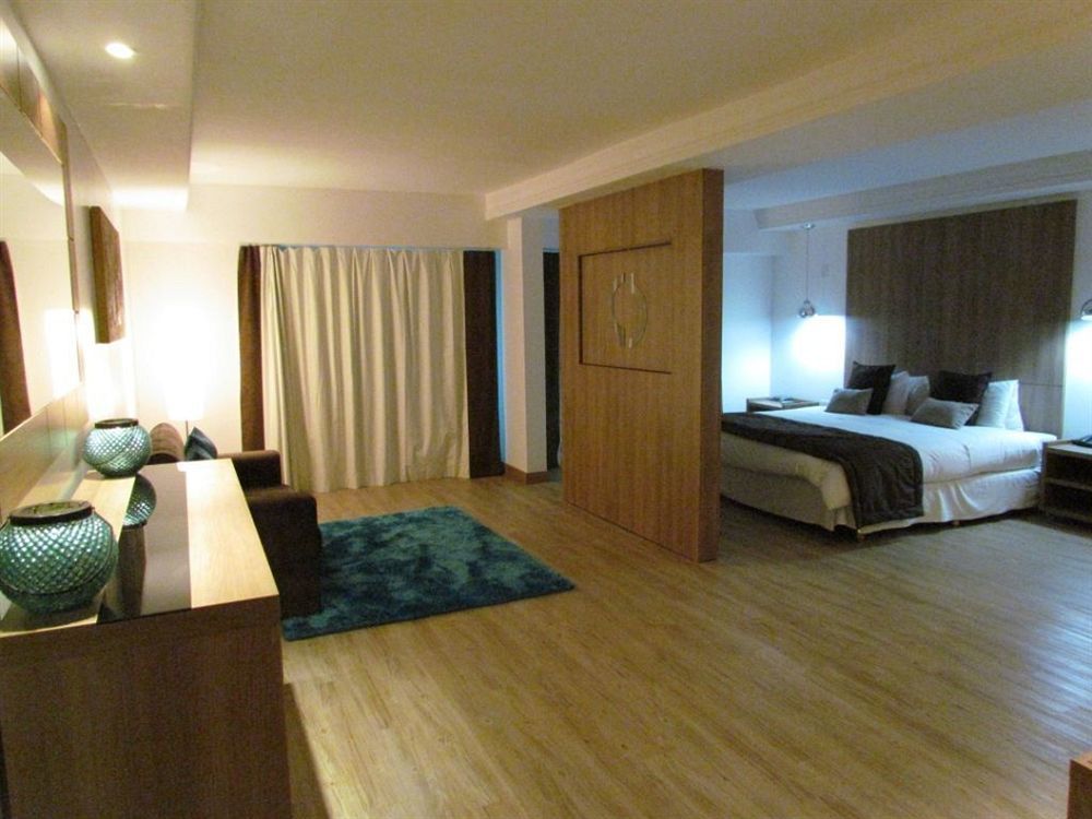 Planalto Bittar Hotel E Eventos ブラジリア エクステリア 写真