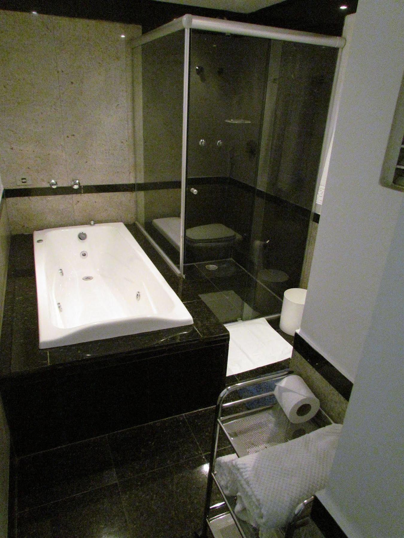 Planalto Bittar Hotel E Eventos ブラジリア エクステリア 写真